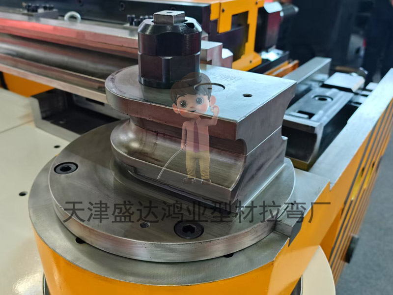 秦皇岛拉弯厂：严格按照ISO9001质量管理体系，确保弯弧产品的高质量和高可靠性