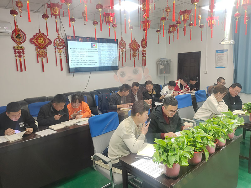 思维破茧，共赴成长：天津型材拉弯厂共读联盟学习小组进阶之旅