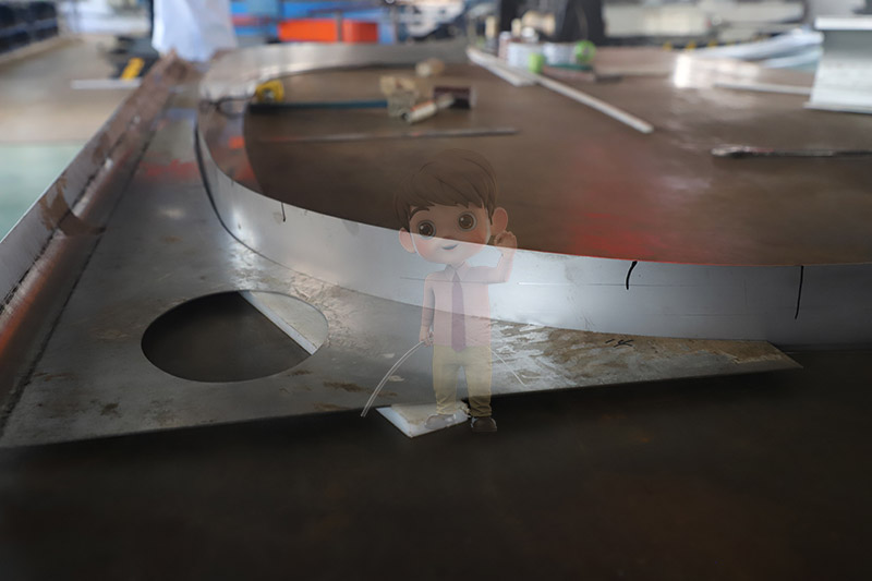 铝型材装饰线条弯曲