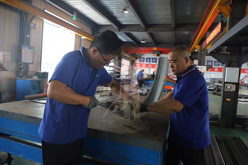 铝型材装饰线条弯曲