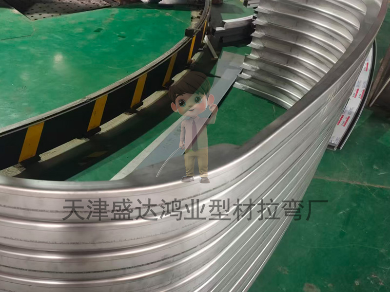 青岛型材卷弯加工的高效之道